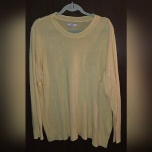 Croft & Barrow Soft Yellow Crew Neck Sweater
